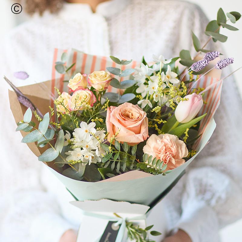 Spring Trending Gift Box