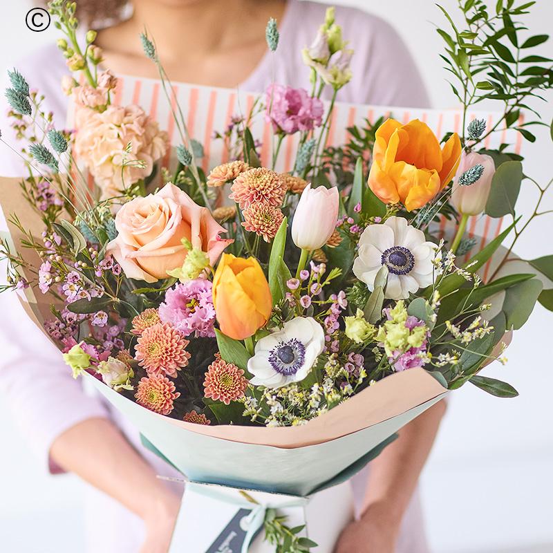 Spring Trending Hand-Tied Arrangement
